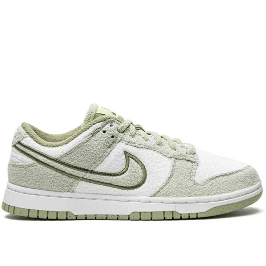 Nike Dunk Low SE "Fleece Pack - Honeydew"