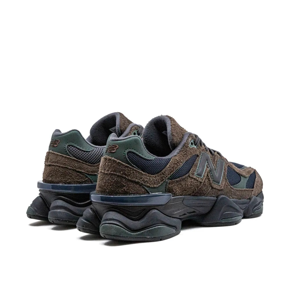 NB 9060 Dark Earth