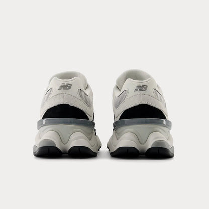 NB 9060 Black / Reflection Low Top Sneakers